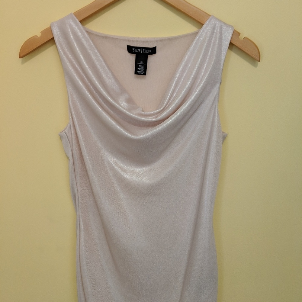 Sleeveless dress top